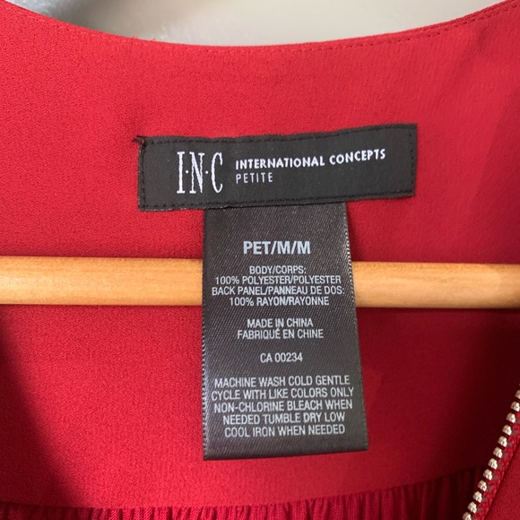 NWT Soft Chiffon Zip Front Sleeveless Tank Top Shirt - Size Medium Petite - Picture 3 of 5